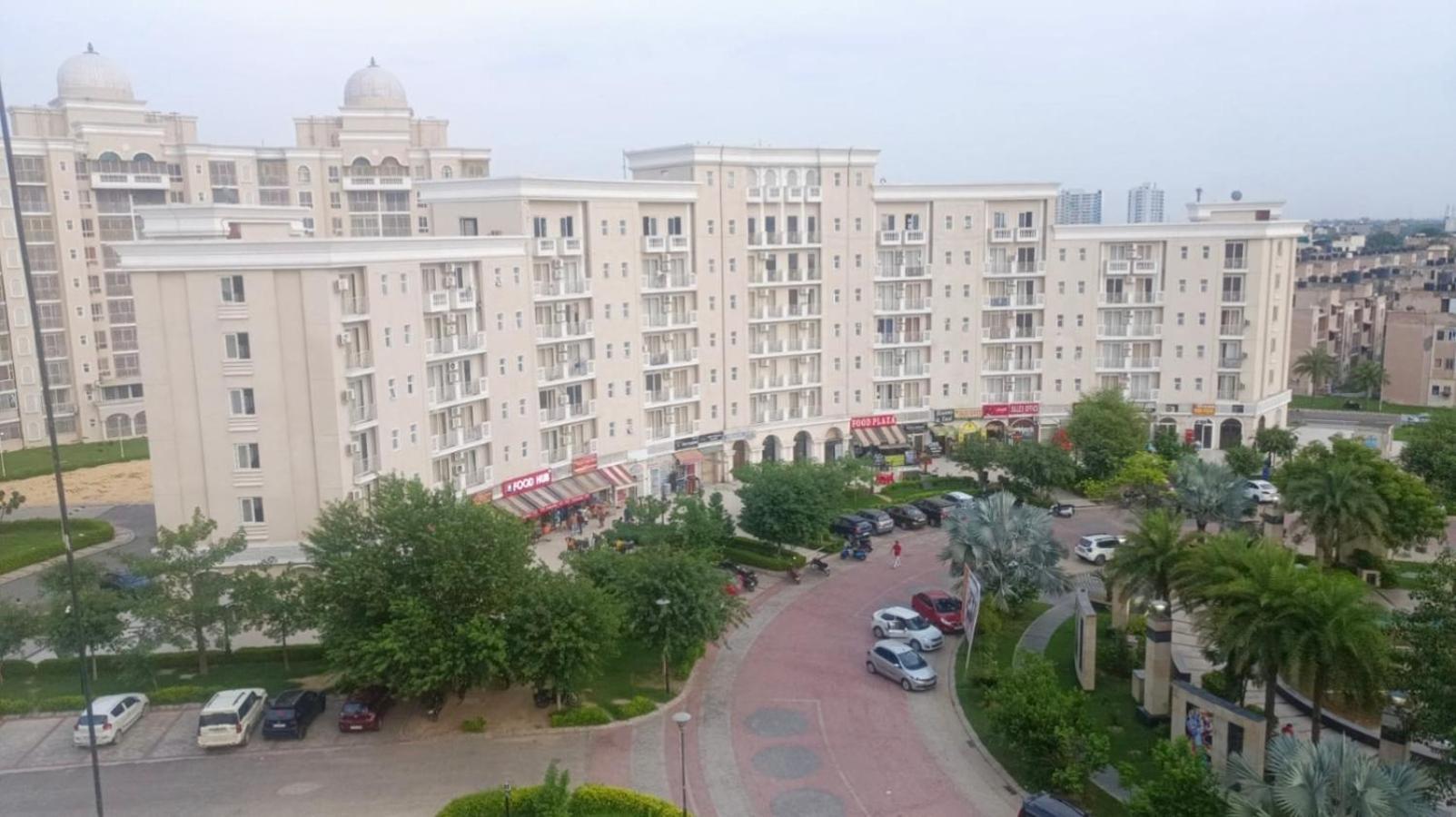 Lord Krishna Place Vrindavan Exterior photo